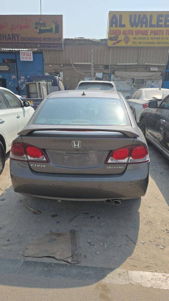 2010 Honda Civic thumbnail 2