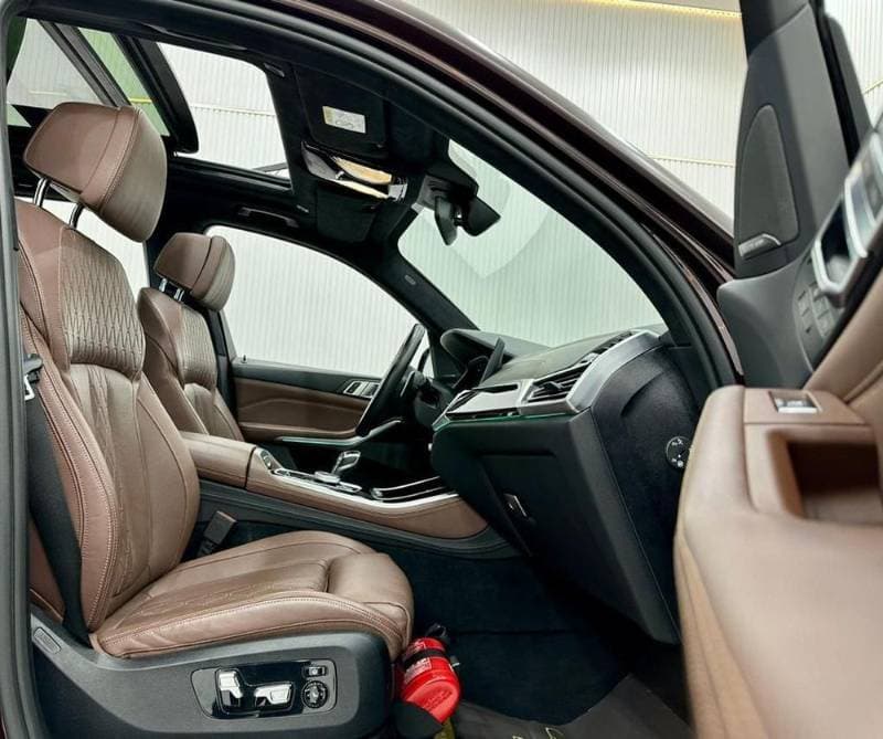 2020 BMW X5 thumbnail 5
