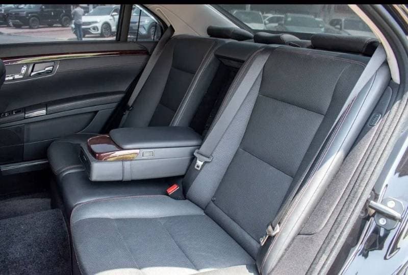 2012 Mercedes-Benz S-Class thumbnail 2