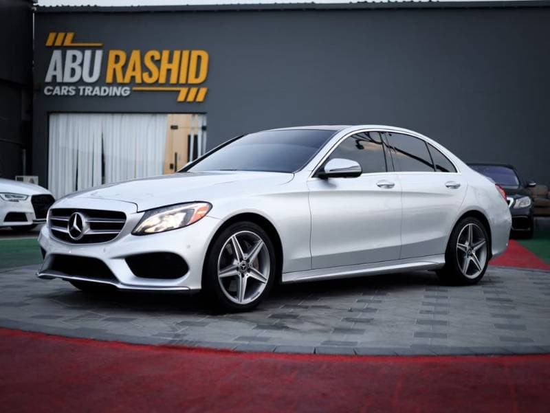 2017 Mercedes-Benz C-Class thumbnail 2
