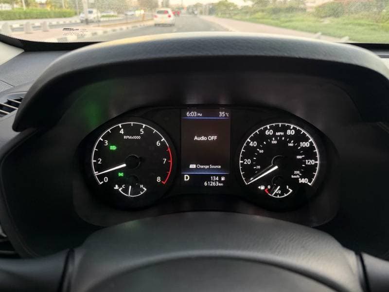 2024 Nissan Altima thumbnail 3