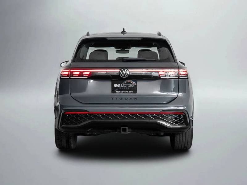 2025 Volkswagen Tiguan thumbnail 4
