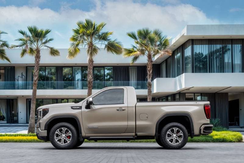 2023 GMC Sierra thumbnail 2