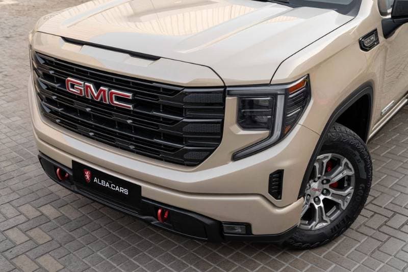 2023 GMC Sierra thumbnail 8