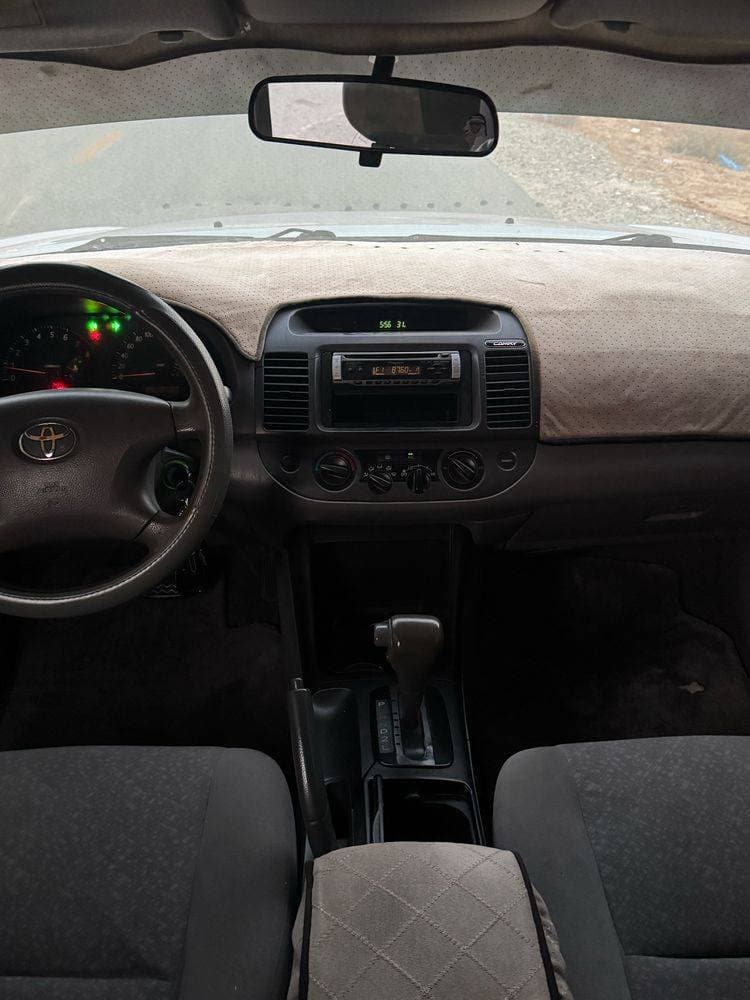 2004 Toyota Camry thumbnail 8