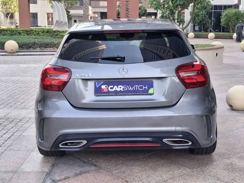 2016 Mercedes-Benz A250 thumbnail 6
