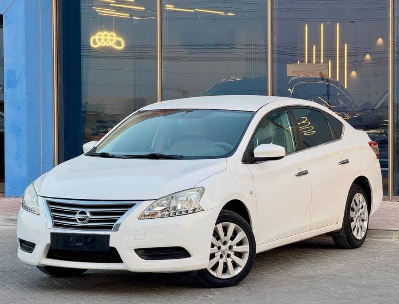 2018 Nissan Sentra thumbnail 2