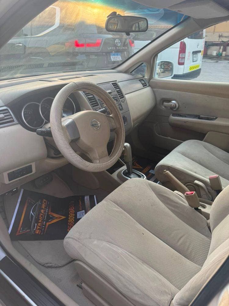 2012 Nissan Tiida thumbnail 5