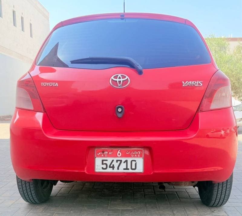 2008 Toyota Yaris thumbnail 2
