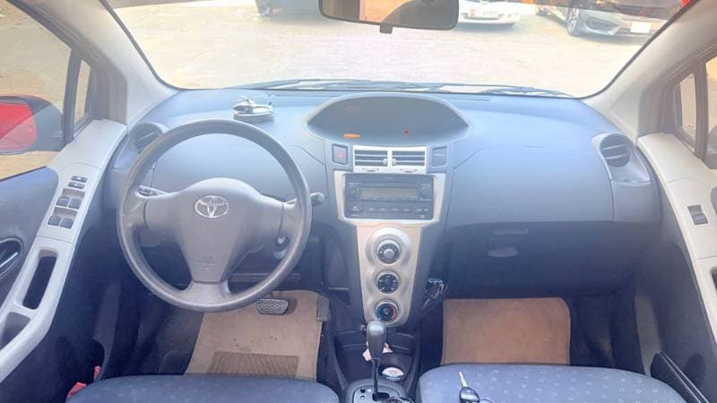 2008 Toyota Yaris thumbnail 5