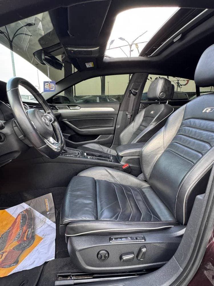2018 Volkswagen Arteon thumbnail 3