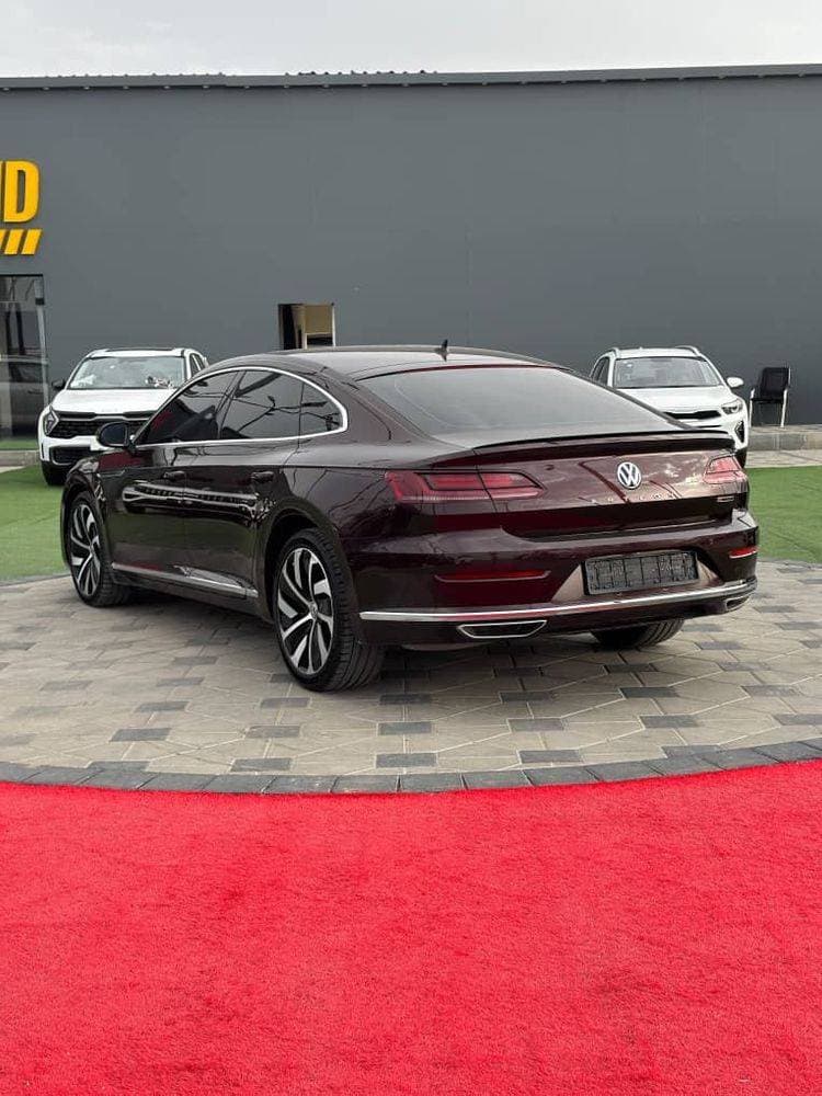 2018 Volkswagen Arteon thumbnail 7