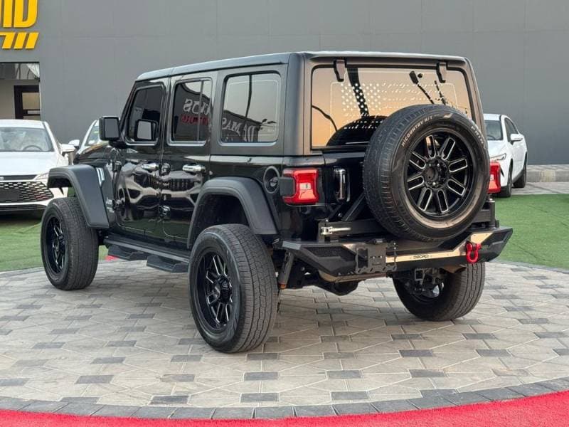 2021 Jeep Wrangler thumbnail 3
