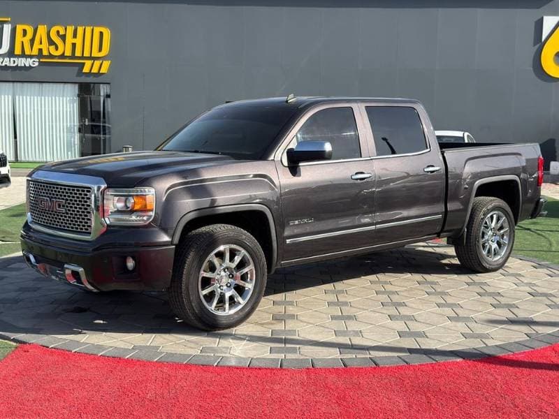 2015 GMC Sierra Denali