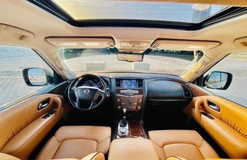 2019 Nissan Patrol thumbnail 2