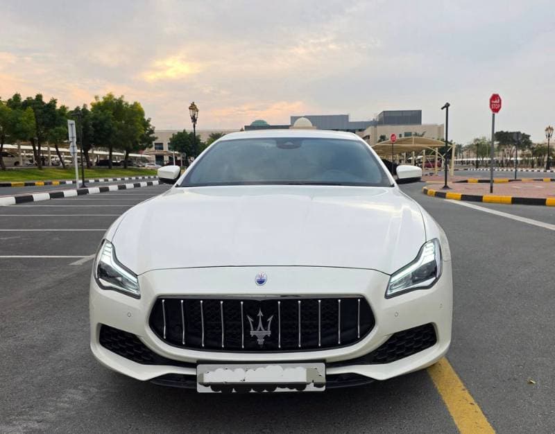 2018 Maserati Quattroporte thumbnail 2