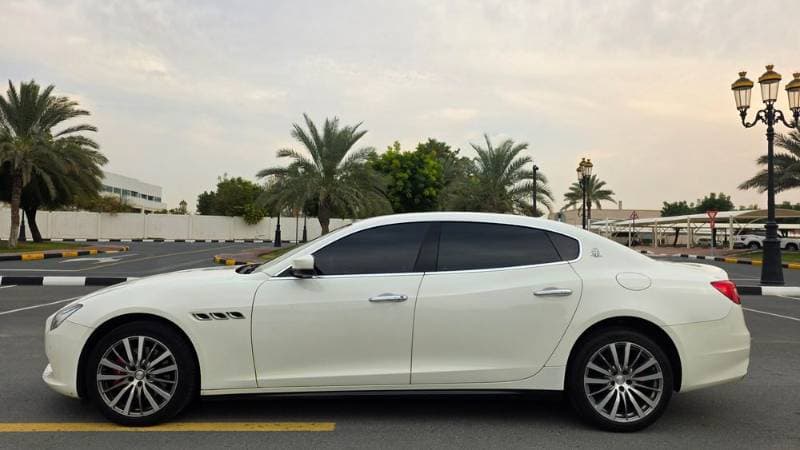 2018 Maserati Quattroporte thumbnail 3