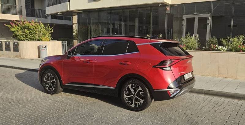 2023 Kia Sportage thumbnail 2