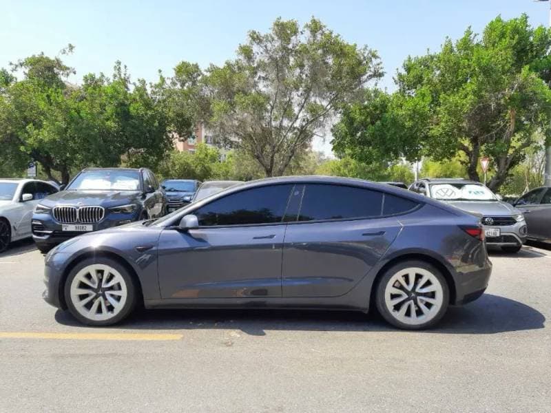 2022 Tesla Model 3 thumbnail 4
