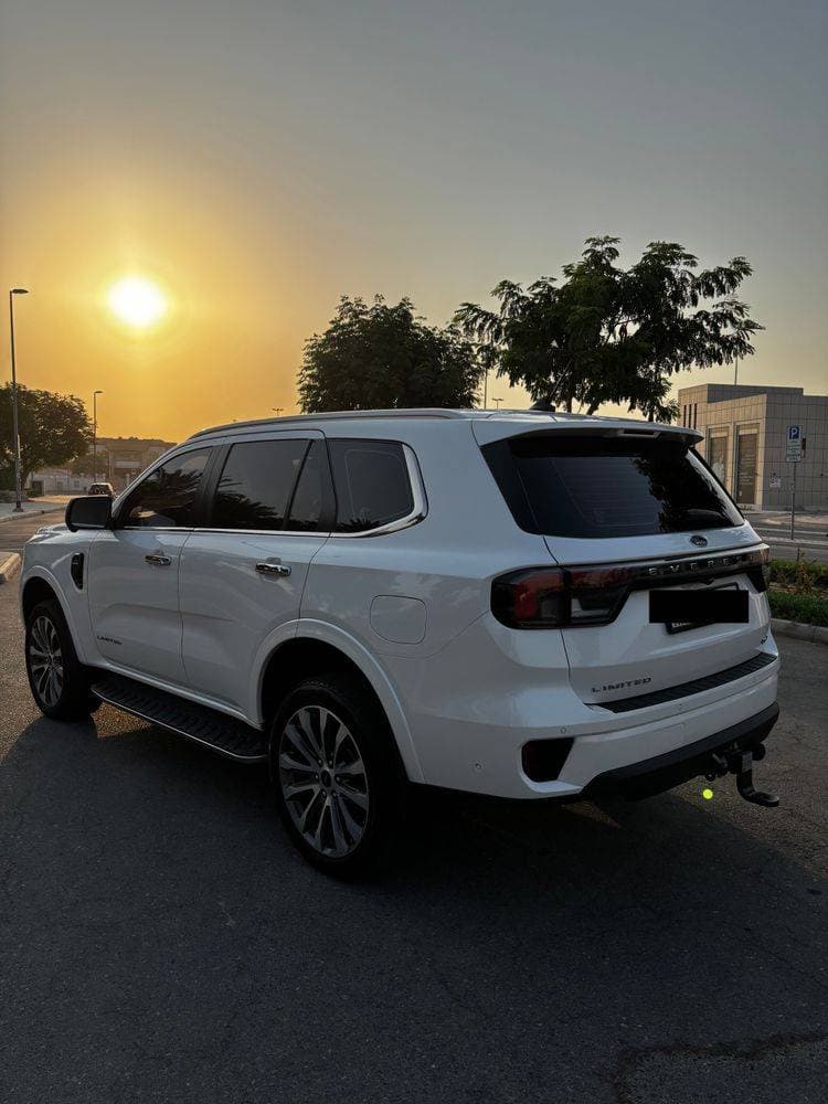 2024 Ford Everest thumbnail 7