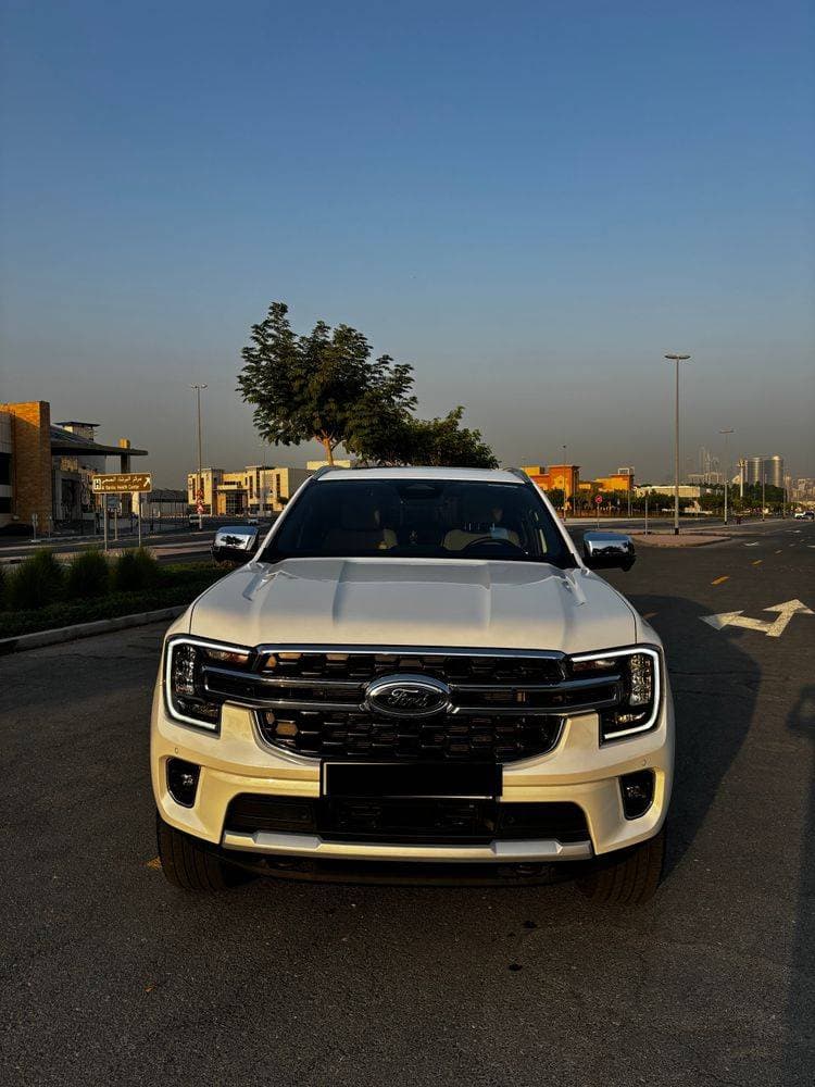 2024 Ford Everest thumbnail 2