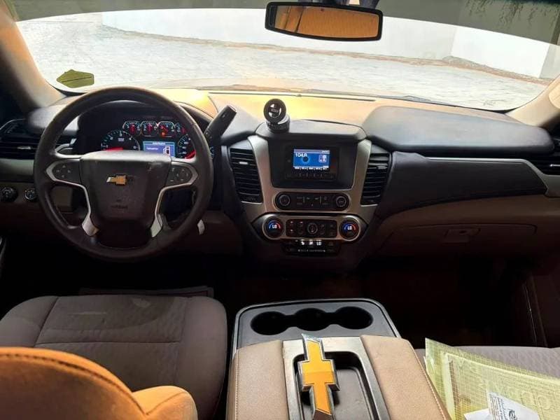 2015 Chevrolet Tahoe thumbnail 5