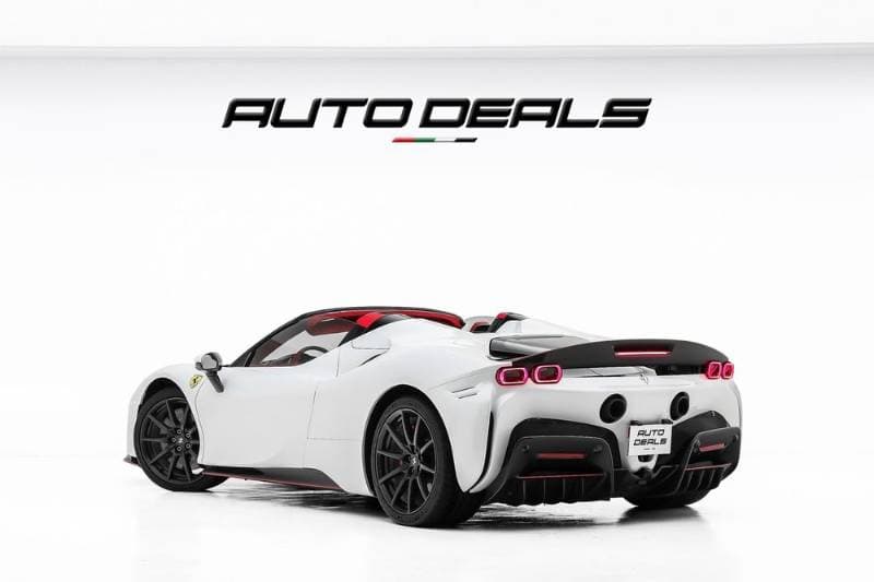 2022 Ferrari SF90 Stradale thumbnail 4
