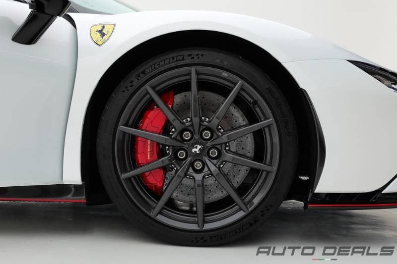 2022 Ferrari SF90 Stradale thumbnail 7