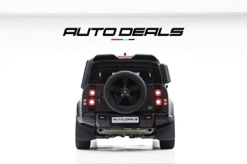2023 Land Rover Defender thumbnail 5