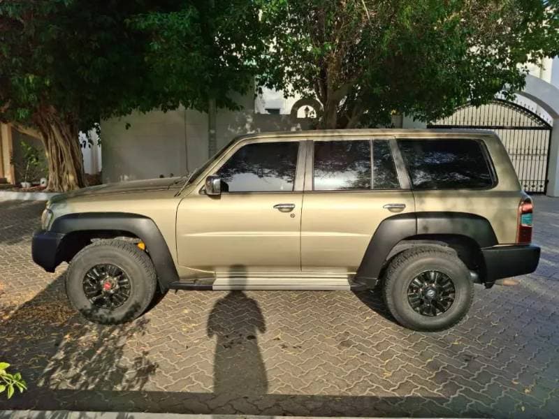2013 Nissan Patrol Safari thumbnail 8