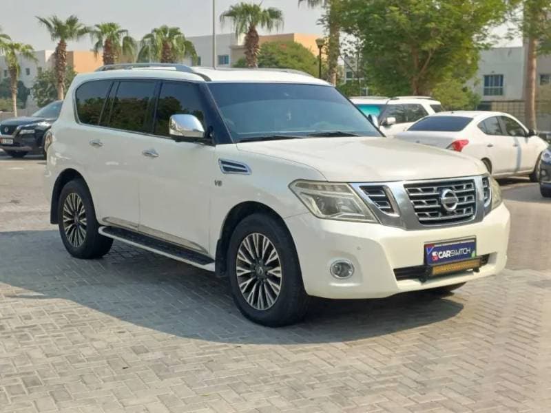 2013 Nissan Patrol thumbnail 2