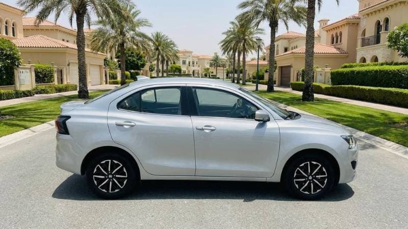 2026 Suzuki Dzire thumbnail 2