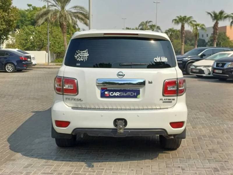 2013 Nissan Patrol thumbnail 5