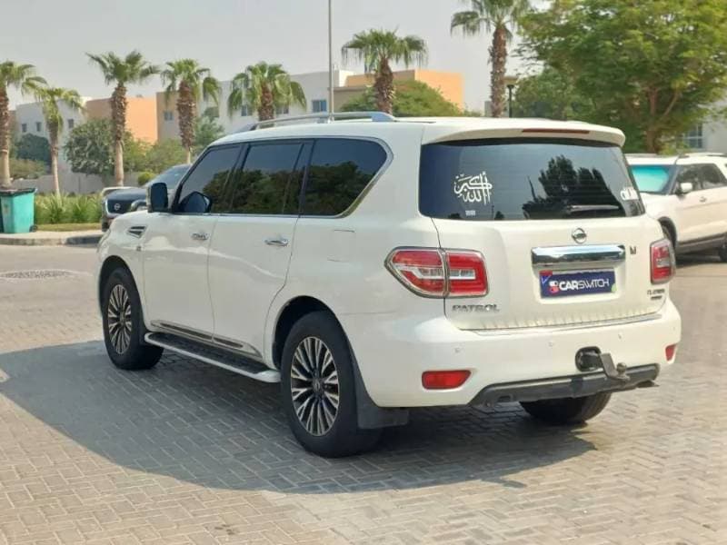 2013 Nissan Patrol thumbnail 6