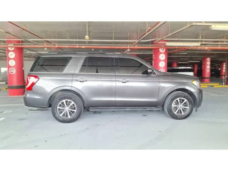 2021 Ford Expedition thumbnail 3