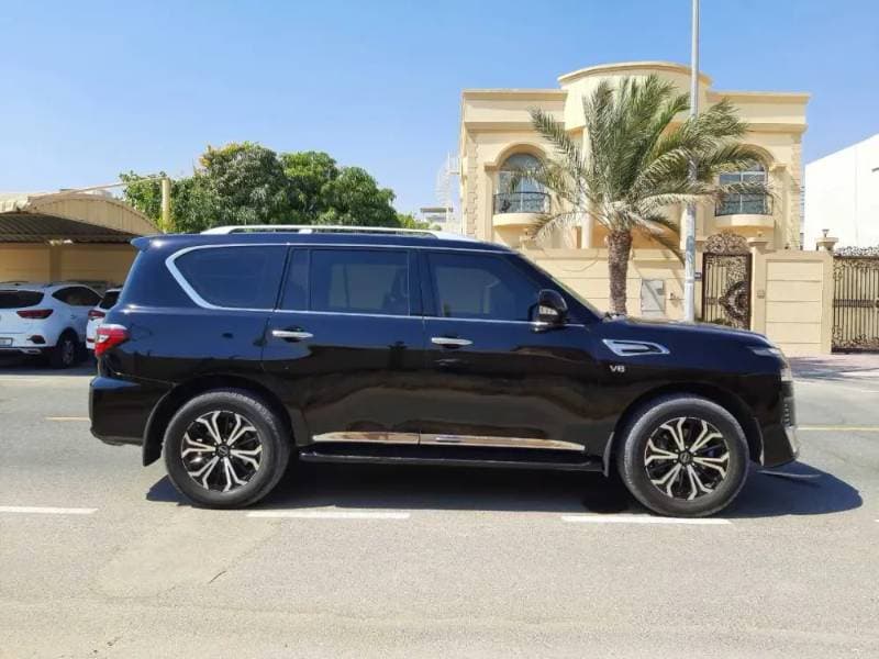 2022 Nissan Patrol thumbnail 8