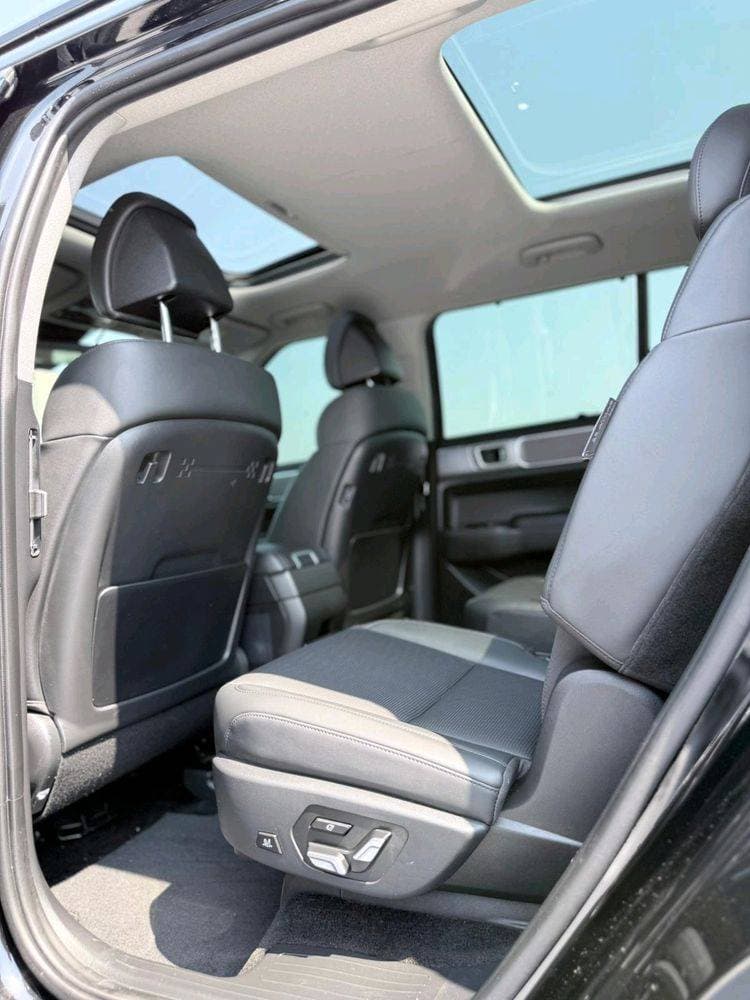 2024 Hyundai Santa Fe thumbnail 4