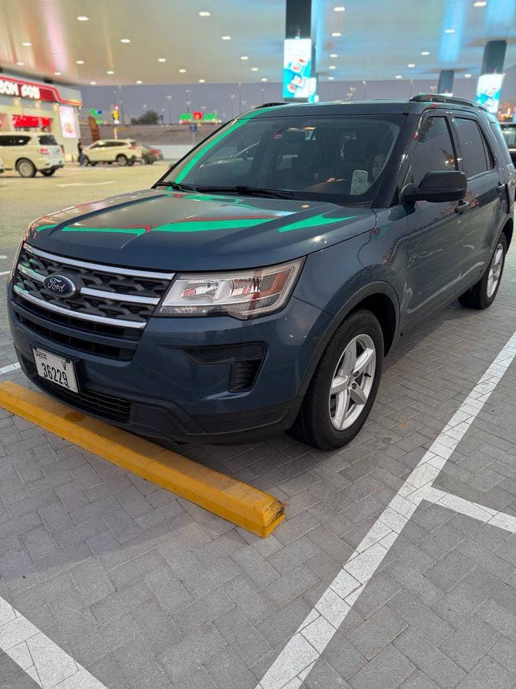 2018 Ford Explorer thumbnail 3