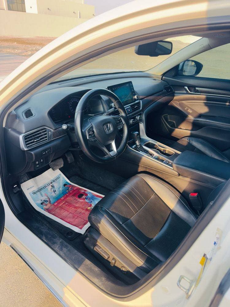 2018 Honda Accord thumbnail 7
