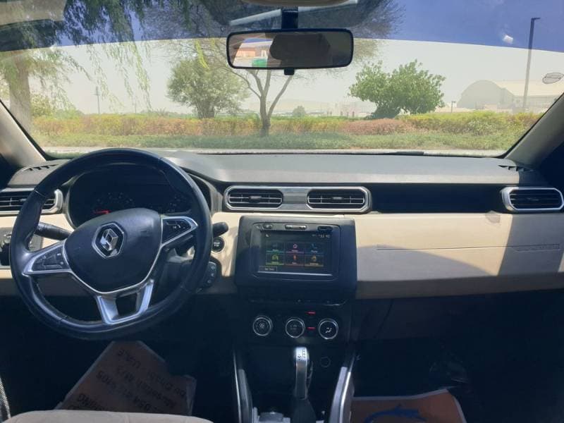 2020 Renault Duster thumbnail 3