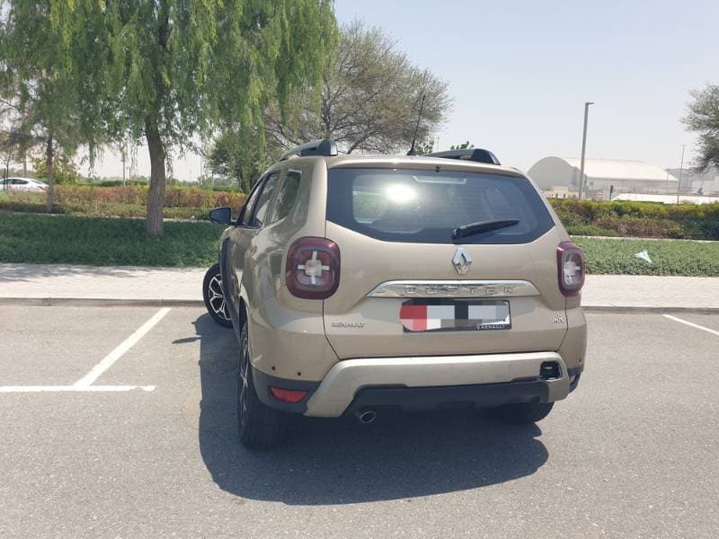 2020 Renault Duster thumbnail 2