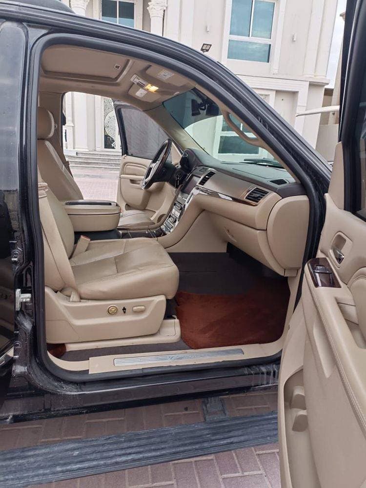 2014 Cadillac ESCALADE ESV thumbnail 5