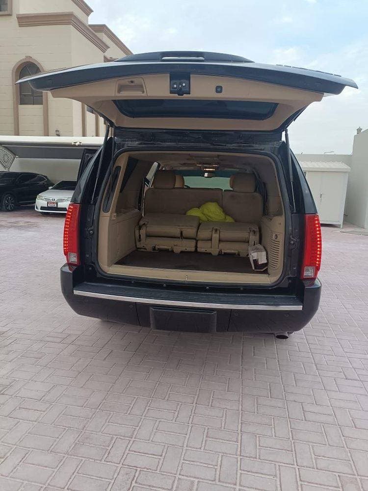 2014 Cadillac ESCALADE ESV thumbnail 3