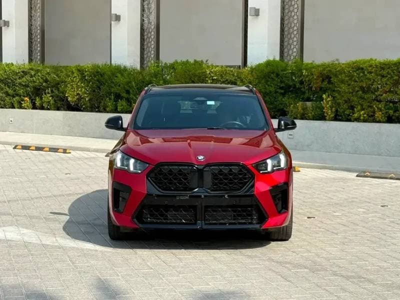 2024 BMW X2 thumbnail 2