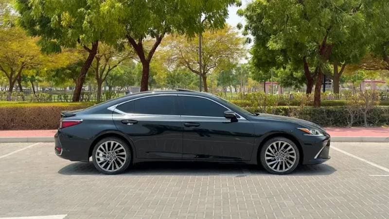 2025 Lexus ES thumbnail 5