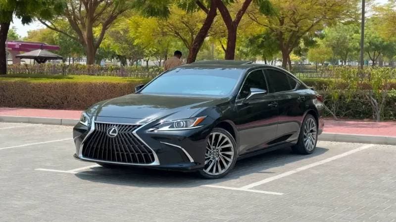 2025 Lexus ES thumbnail 3
