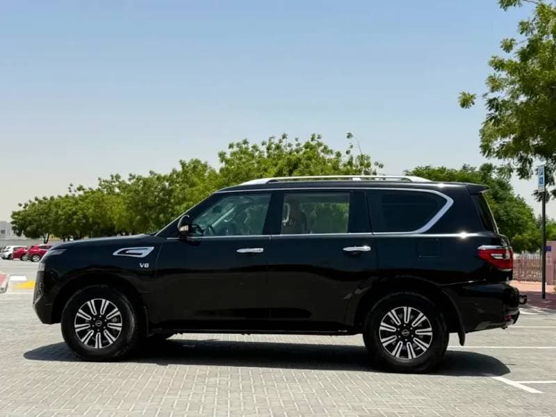 2024 Nissan Patrol thumbnail 5