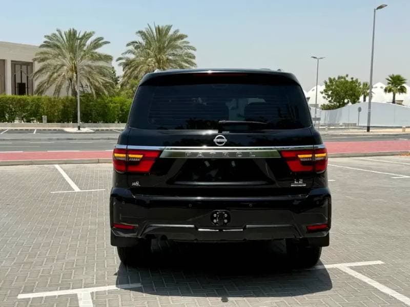 2024 Nissan Patrol thumbnail 7