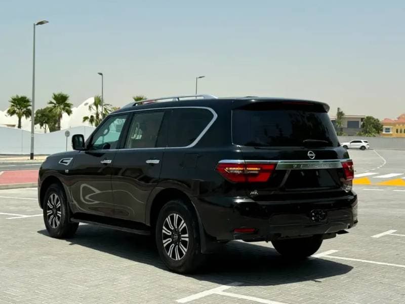 2024 Nissan Patrol thumbnail 6