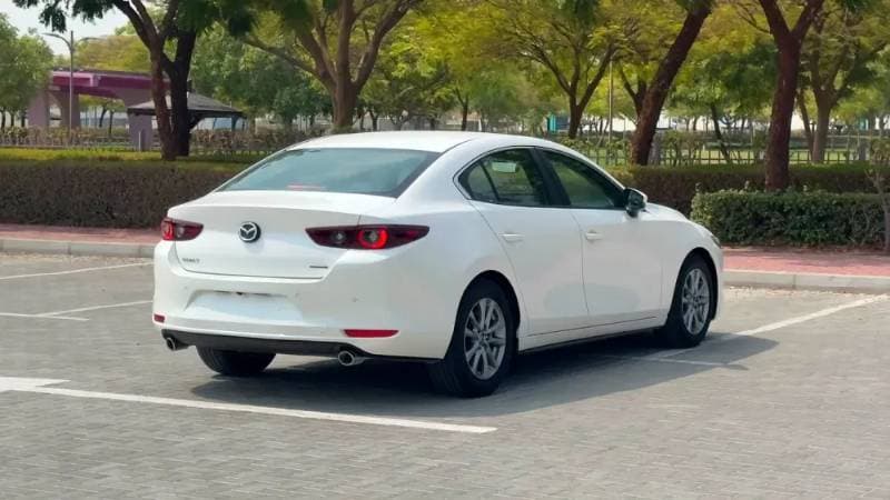 2025 Mazda 3 thumbnail 5